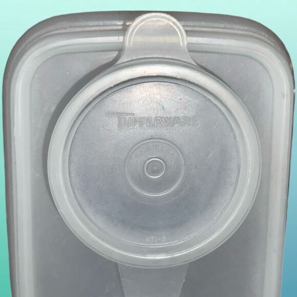 Vintage Tupperware Snap Pour Top Cereal Candy Or Rice Storage Container 469-1 - Picture 10 of 10